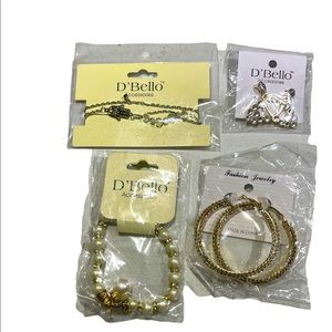 2 bracelets 2 pairs of earrings